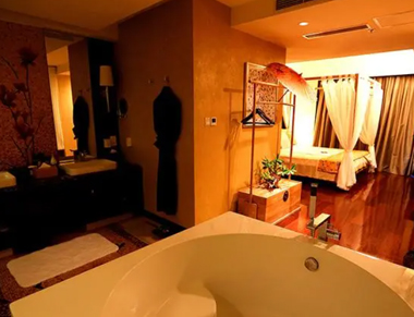 广州从化区‌养生会所的黄昏恋：当爱情遇上八十岁